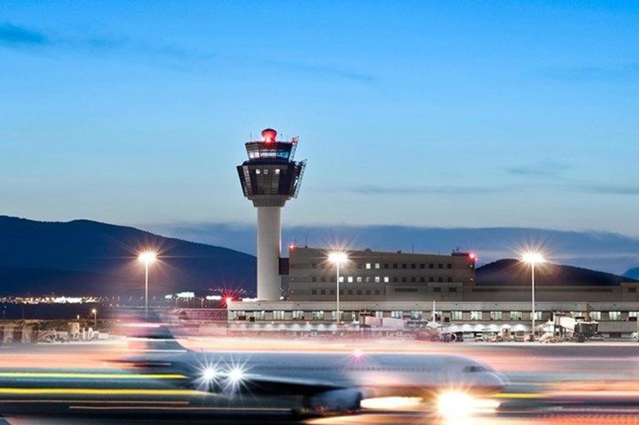 阿特米达Lux House Next To The Airport Of Athens. Transport 24H别墅 外观 照片